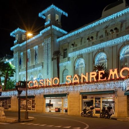 Casa Sanremo Tiziano Parking Gratis Spiaggia 15 Minuti A Piedi Eksteriør bilde