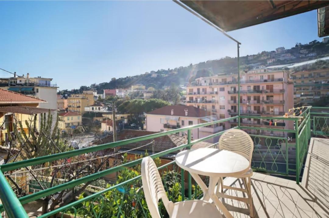 Casa Sanremo Tiziano Parking Gratis Spiaggia 15 Minuti A Piedi Eksteriør bilde